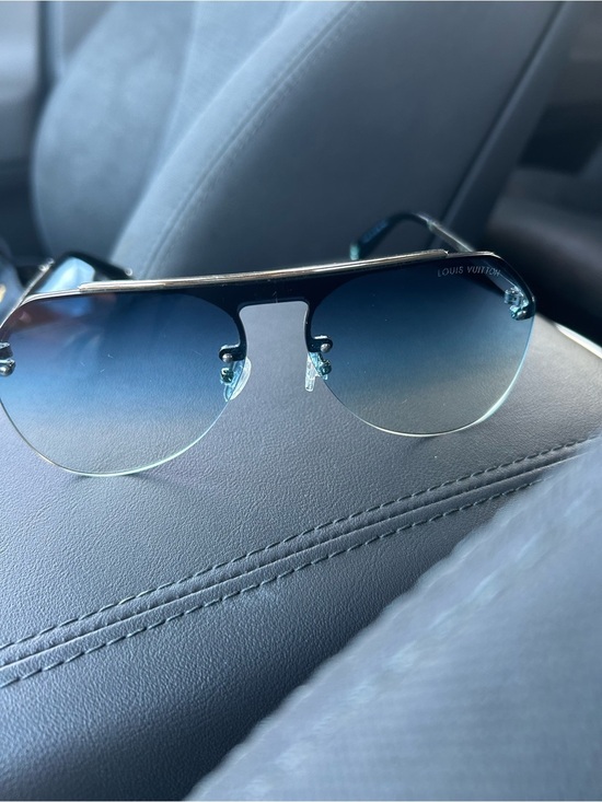 Louis Vuitton Accessories - Authentic Louis Vuitton Sunglasses blue